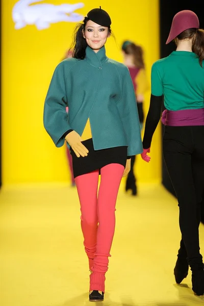 Look 30